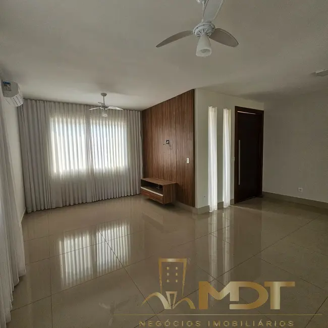 Foto 9 de Casa de Condomínio com 4 quartos à venda, 250m2 em Lagoa Santa - MG