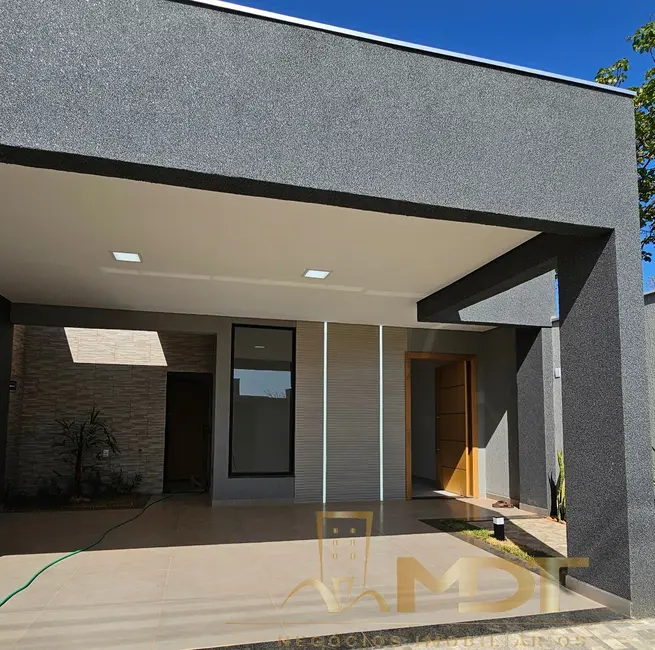 Foto 2 de Casa com 3 quartos à venda, 150m2 em Lagoa Santa - MG
