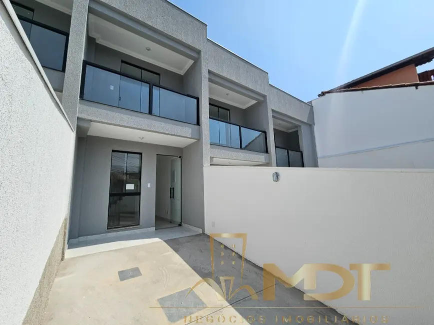 Foto 1 de Casa com 2 quartos à venda, 110m2 em São João Batista (Venda Nova), Belo Horizonte - MG
