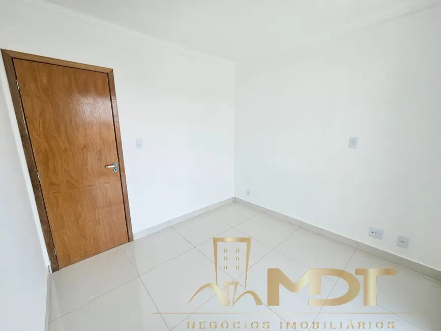 Casa com 2 quartos à venda, 110m2 em São João Batista (Venda Nova), Belo Horizonte - MG - imagem 5 Foto 5 de Casa com 2 quartos à venda, 110m2 em São João Batista (Venda Nova), Belo Horizonte - MG