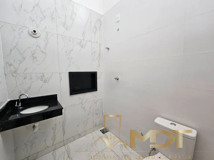 Casa com 2 quartos à venda, 110m2 em São João Batista (Venda Nova), Belo Horizonte - MG - imagem 8 Foto 8 de Casa com 2 quartos à venda, 110m2 em São João Batista (Venda Nova), Belo Horizonte - MG