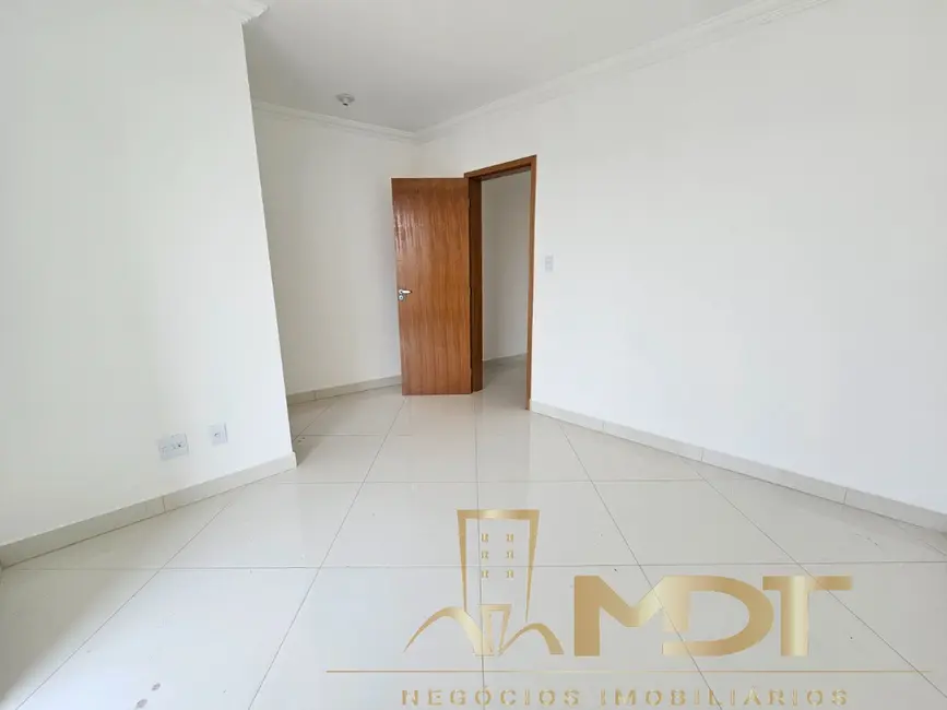 Casa com 2 quartos à venda, 110m2 em São João Batista (Venda Nova), Belo Horizonte - MG - imagem 9 Foto 9 de Casa com 2 quartos à venda, 110m2 em São João Batista (Venda Nova), Belo Horizonte - MG