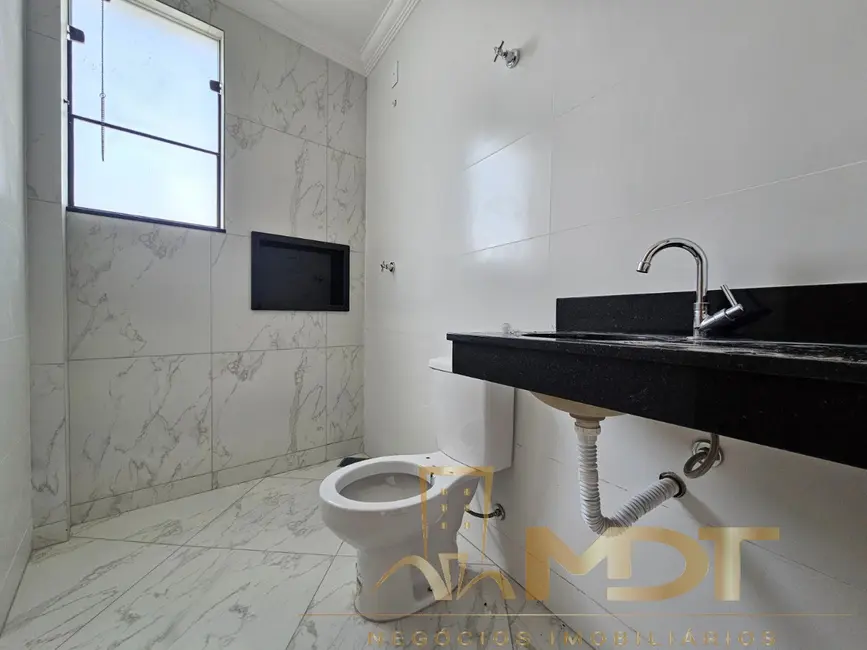 Casa com 2 quartos à venda, 110m2 em São João Batista (Venda Nova), Belo Horizonte - MG - imagem 6 Foto 6 de Casa com 2 quartos à venda, 110m2 em São João Batista (Venda Nova), Belo Horizonte - MG