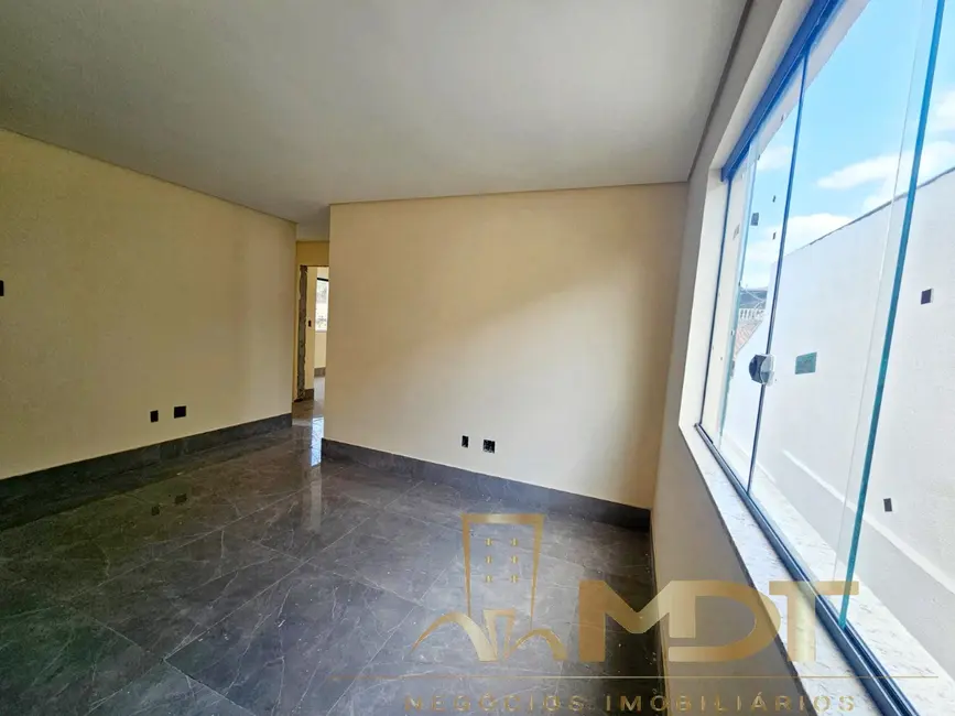 Apartamento com 3 quartos à venda, 106m2 em Planalto, Belo Horizonte - MG - imagem 4 Foto 4 de Apartamento com 3 quartos à venda, 106m2 em Planalto, Belo Horizonte - MG