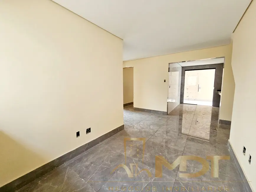 Apartamento com 3 quartos à venda, 65m2 em Planalto, Belo Horizonte - MG - imagem 4 Foto 4 de Apartamento com 3 quartos à venda, 65m2 em Planalto, Belo Horizonte - MG