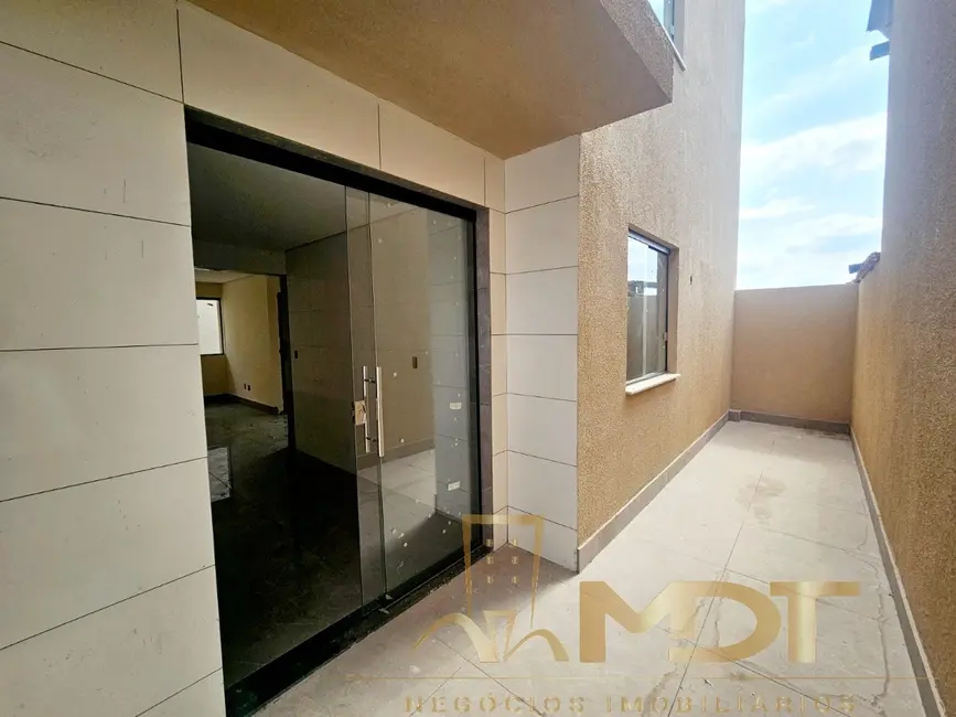 Foto 1 de Apartamento com 3 quartos à venda, 65m2 em Planalto, Belo Horizonte - MG