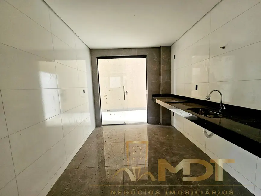 Apartamento com 3 quartos à venda, 65m2 em Planalto, Belo Horizonte - MG - imagem 3 Foto 3 de Apartamento com 3 quartos à venda, 65m2 em Planalto, Belo Horizonte - MG