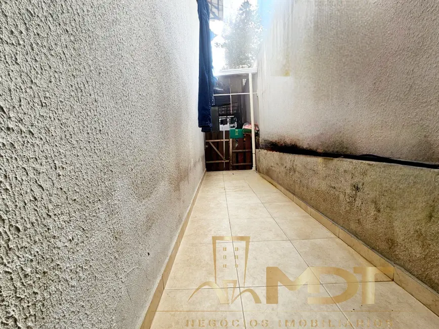Casa com 2 quartos à venda, 98m2 em Candelária, Belo Horizonte - MG - imagem 9 Foto 9 de Casa com 2 quartos à venda, 98m2 em Candelária, Belo Horizonte - MG