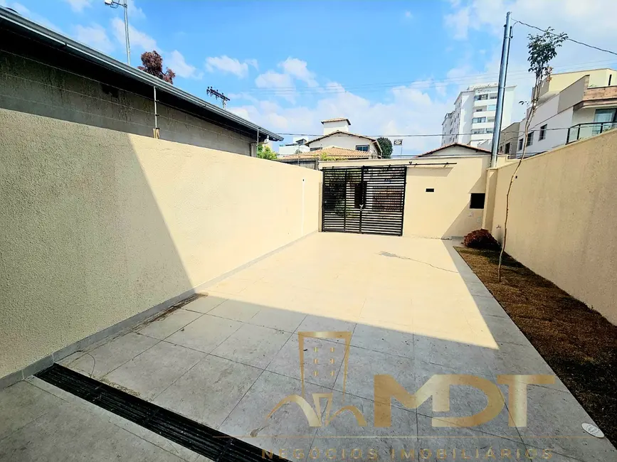 Casa com 3 quartos à venda, 120m2 em Santa Branca, Belo Horizonte - MG - imagem 4 Foto 4 de Casa com 3 quartos à venda, 120m2 em Santa Branca, Belo Horizonte - MG