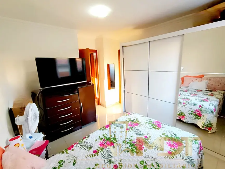 Foto 6 de Casa com 3 quartos à venda, 90m2 em Heliópolis, Belo Horizonte - MG