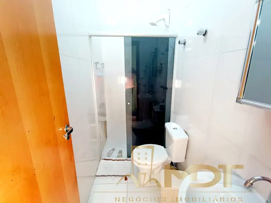 Foto 9 de Casa com 3 quartos à venda, 90m2 em Heliópolis, Belo Horizonte - MG