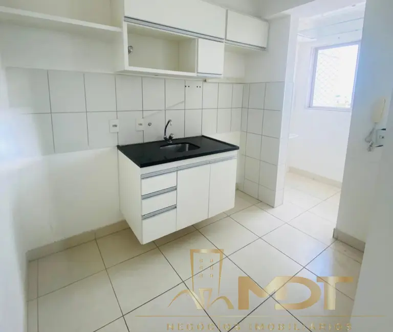 Foto 2 de Apartamento com 3 quartos à venda, 70m2 em Heliópolis, Belo Horizonte - MG