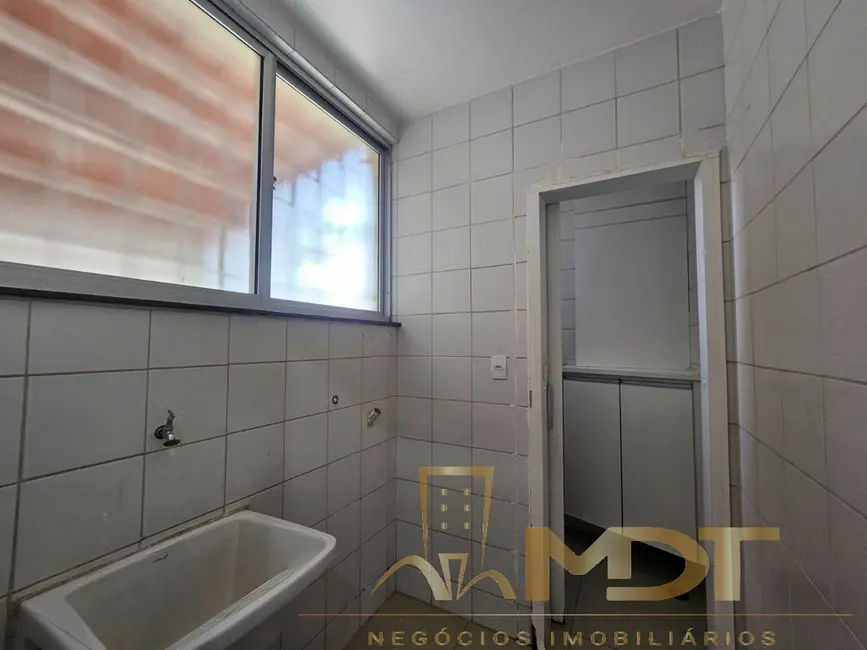 Apartamento com 2 quartos à venda, 85m2 em Santa Amélia, Belo Horizonte - MG - imagem 5 Foto 5 de Apartamento com 2 quartos à venda, 85m2 em Santa Amélia, Belo Horizonte - MG