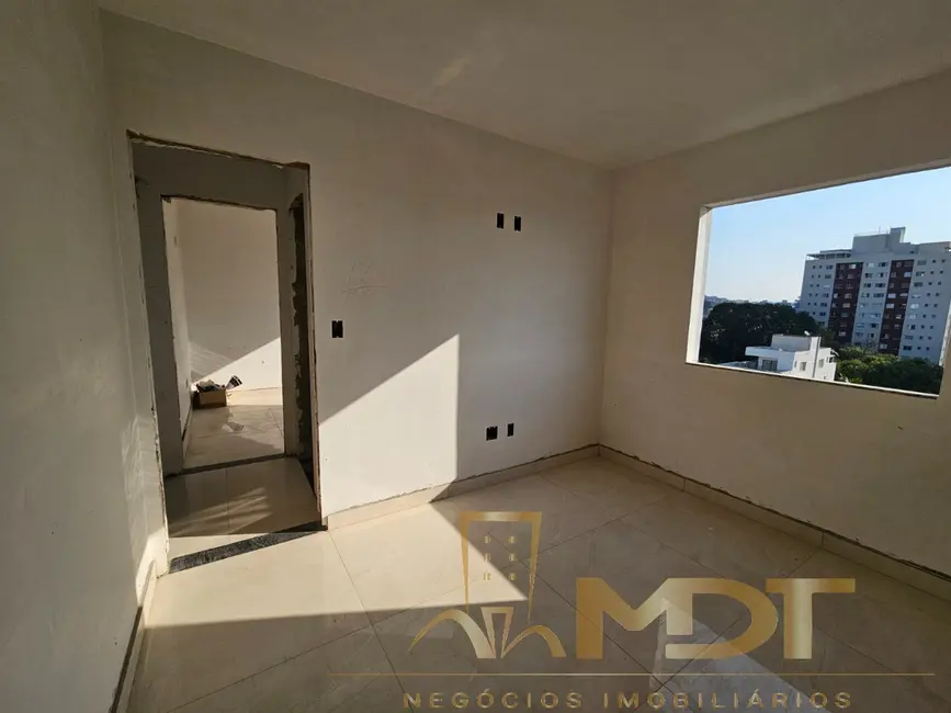 Foto 8 de Apartamento com 2 quartos à venda, 100m2 em Rio Branco, Belo Horizonte - MG