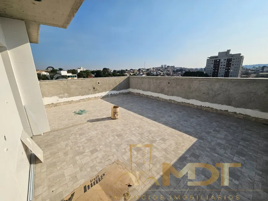 Foto 6 de Apartamento com 2 quartos à venda, 100m2 em Rio Branco, Belo Horizonte - MG