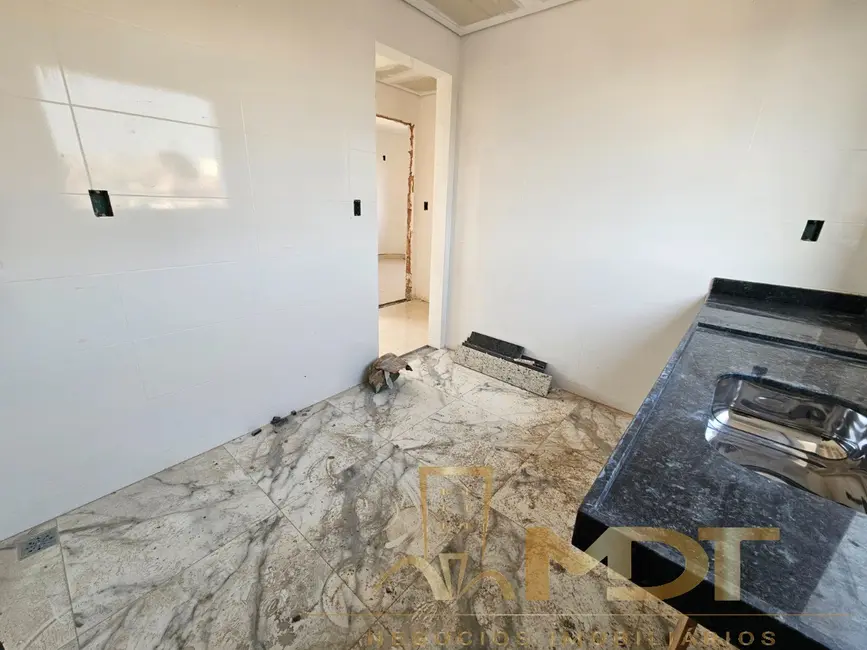 Foto 9 de Apartamento com 2 quartos à venda, 100m2 em Rio Branco, Belo Horizonte - MG