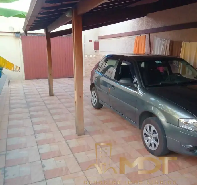 Casa com 2 quartos à venda, 119m2 em Jardim Leblon, Belo Horizonte - MG - imagem 2 Foto 2 de Casa com 2 quartos à venda, 119m2 em Jardim Leblon, Belo Horizonte - MG