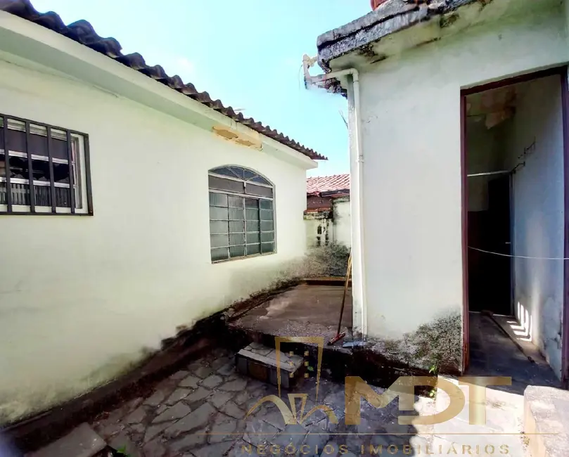 Foto 5 de Casa com 2 quartos à venda, 114m2 em Santa Cruz, Belo Horizonte - MG