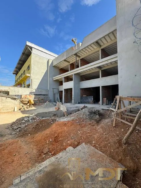 Foto 2 de Sala Comercial com 3 quartos à venda, 160m2 em Contagem - MG