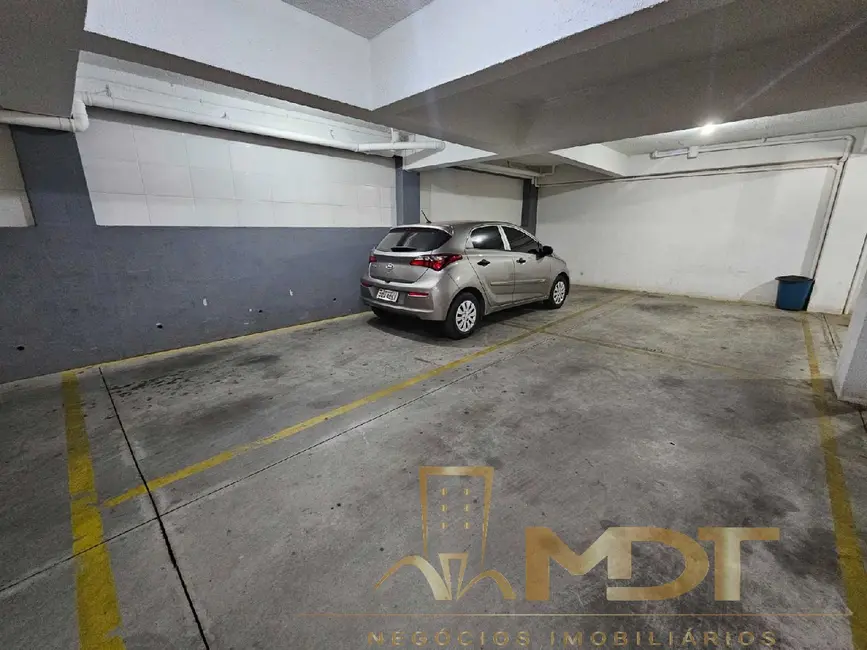 Foto 5 de Apartamento com 3 quartos à venda, 65m2 em Santa Amélia, Belo Horizonte - MG