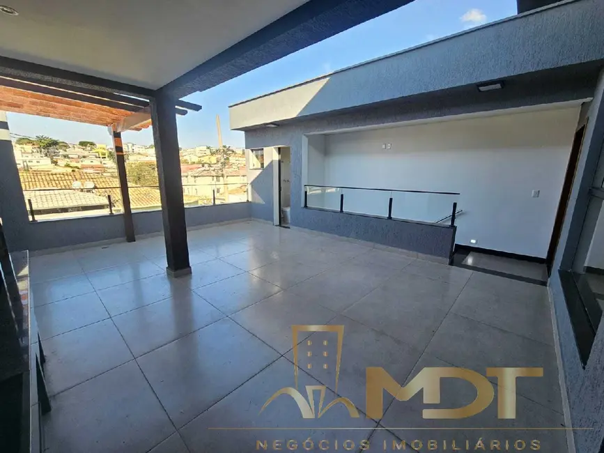 Casa com 3 quartos à venda, 190m2 em Santa Amélia, Belo Horizonte - MG - imagem 9 Foto 9 de Casa com 3 quartos à venda, 190m2 em Santa Amélia, Belo Horizonte - MG