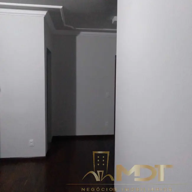 Foto 6 de Casa com 2 quartos à venda, 110m2 em Saraiva, Betim - MG