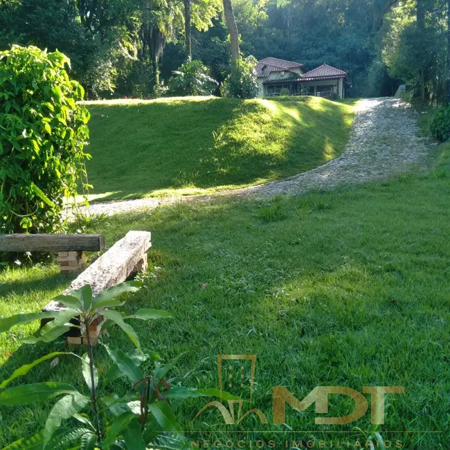 Foto 4 de Casa com 2 quartos à venda, 110m2 em Saraiva, Betim - MG