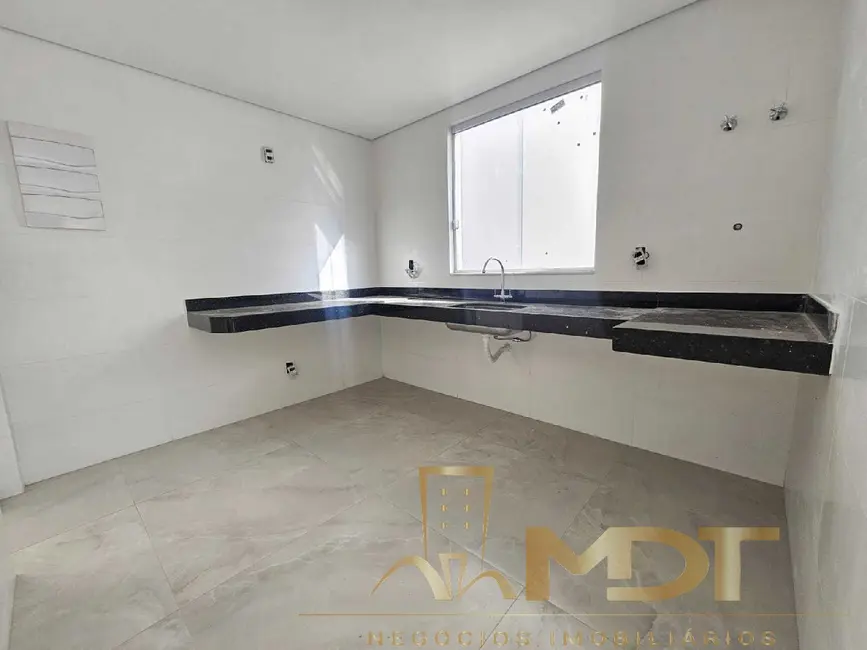 Casa com 3 quartos à venda, 163m2 em Planalto, Belo Horizonte - MG - imagem 7 Foto 7 de Casa com 3 quartos à venda, 163m2 em Planalto, Belo Horizonte - MG