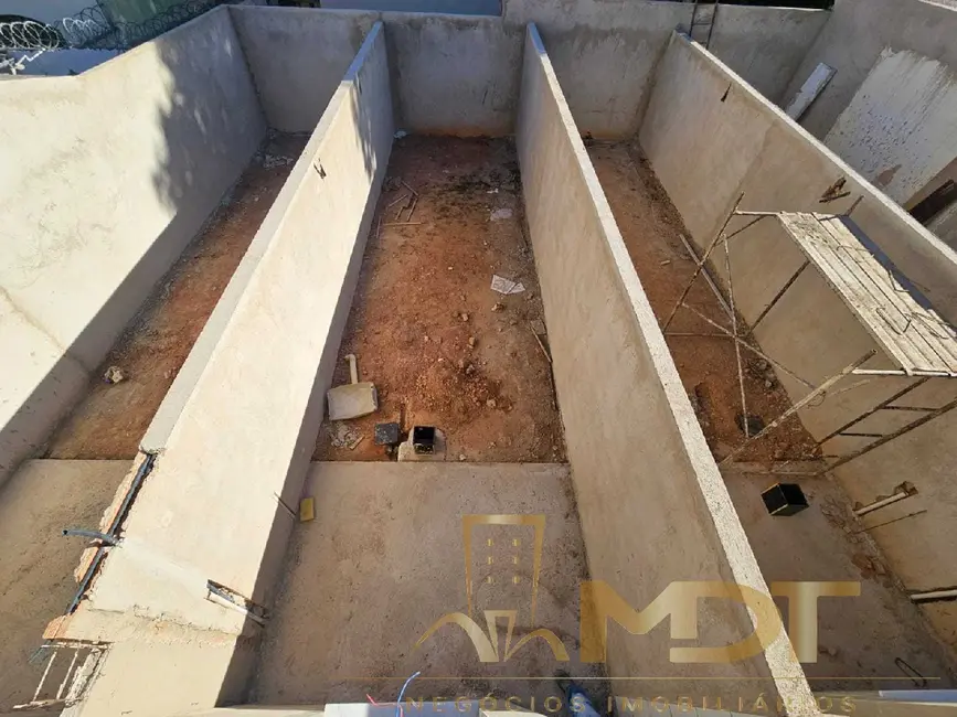 Casa com 2 quartos à venda, 65m2 em Jardim dos Comerciários (Venda Nova), Belo Horizonte - MG - imagem 8 Foto 8 de Casa com 2 quartos à venda, 65m2 em Jardim dos Comerciários (Venda Nova), Belo Horizonte - MG