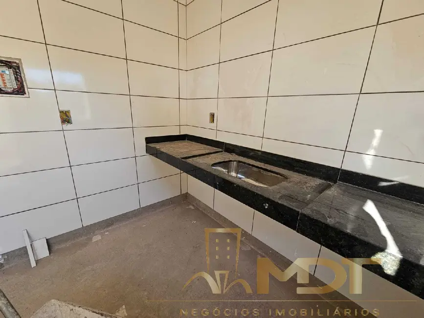 Casa com 2 quartos à venda, 65m2 em Jardim dos Comerciários (Venda Nova), Belo Horizonte - MG - imagem 5 Foto 5 de Casa com 2 quartos à venda, 65m2 em Jardim dos Comerciários (Venda Nova), Belo Horizonte - MG