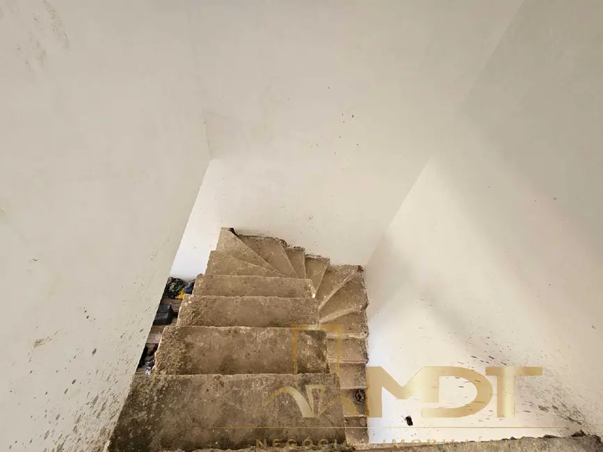 Casa com 2 quartos à venda, 65m2 em Jardim dos Comerciários (Venda Nova), Belo Horizonte - MG - imagem 3 Foto 3 de Casa com 2 quartos à venda, 65m2 em Jardim dos Comerciários (Venda Nova), Belo Horizonte - MG