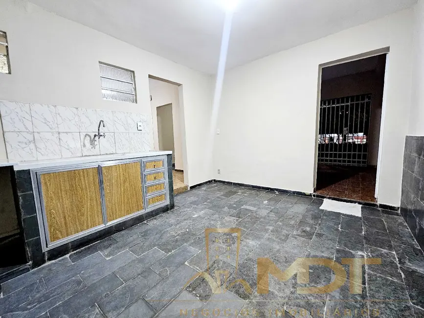 Casa com 3 quartos à venda, 130m2 em Campo Alegre, Belo Horizonte - MG - imagem 4 Foto 4 de Casa com 3 quartos à venda, 130m2 em Campo Alegre, Belo Horizonte - MG