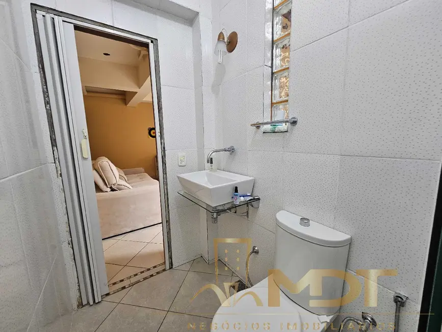 Casa com 4 quartos à venda, 145m2 em Santa Amélia, Belo Horizonte - MG - imagem 8 Foto 8 de Casa com 4 quartos à venda, 145m2 em Santa Amélia, Belo Horizonte - MG