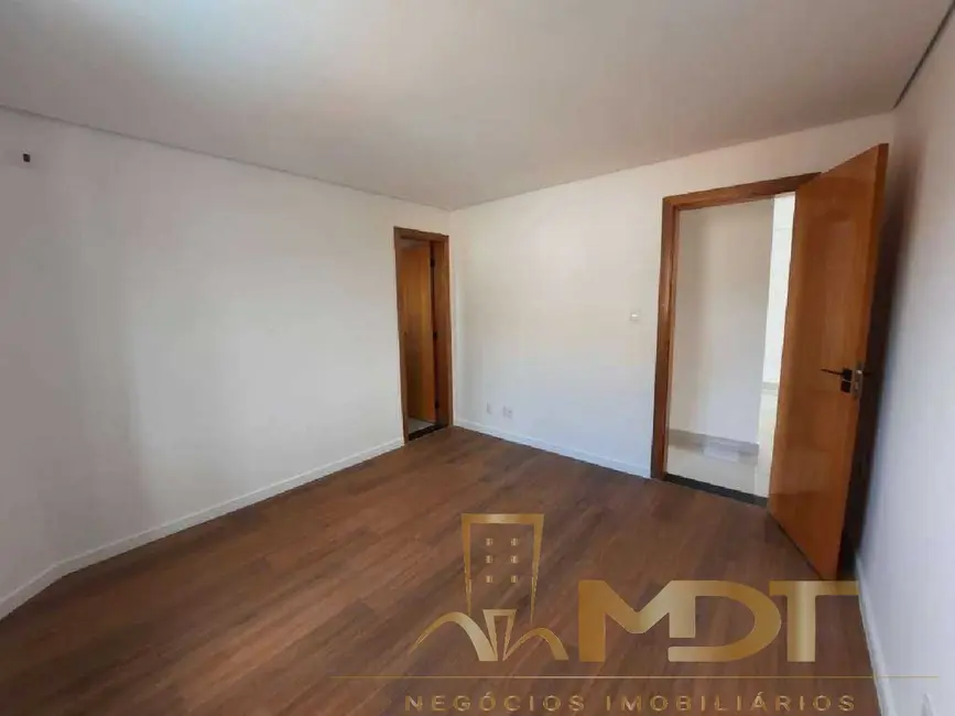 Foto 3 de Apartamento com 4 quartos à venda, 157m2 em Itapoã, Belo Horizonte - MG