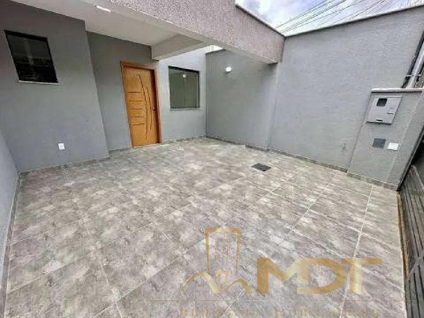 Casa com 3 quartos à venda, 128m2 em Santa Mônica, Belo Horizonte - MG - imagem 2 Foto 2 de Casa com 3 quartos à venda, 128m2 em Santa Mônica, Belo Horizonte - MG