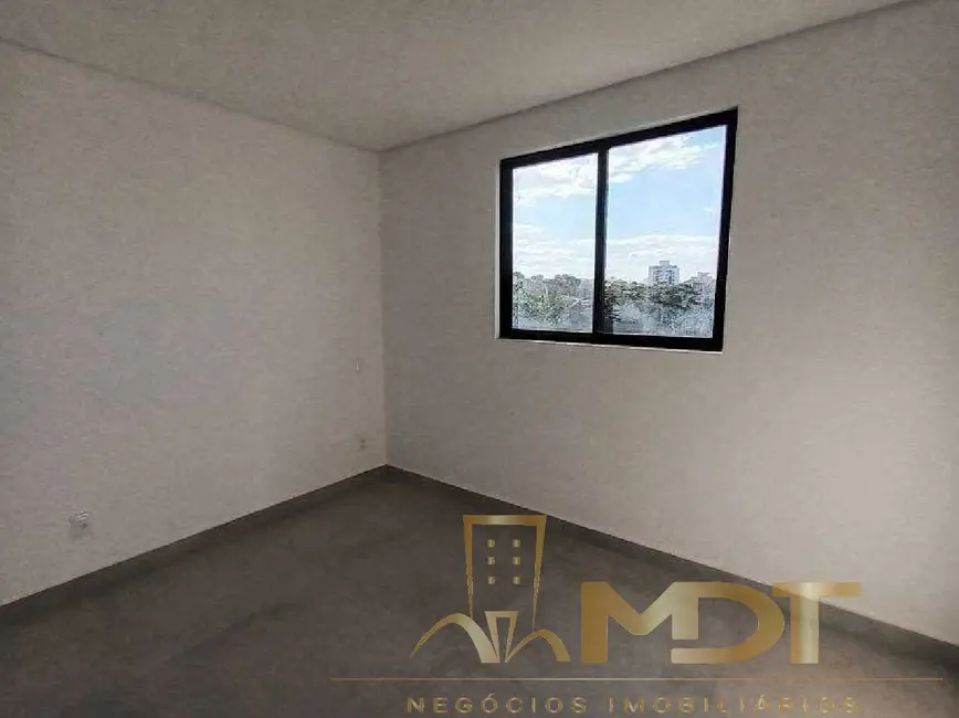 Foto 9 de Apartamento com 3 quartos à venda, 118m2 em Planalto, Belo Horizonte - MG