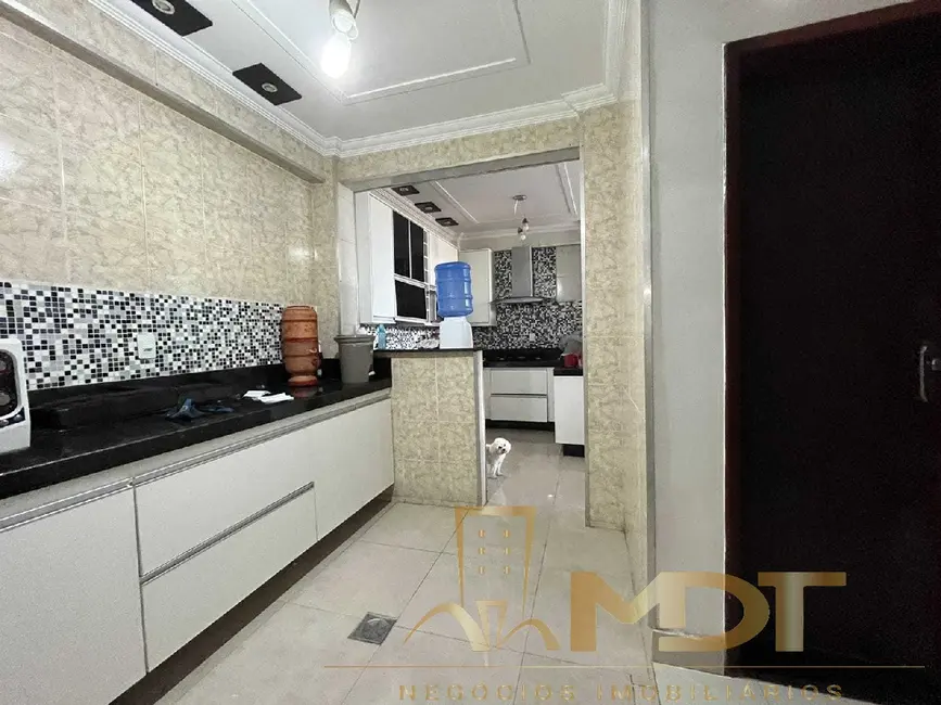 Foto 7 de Casa com 4 quartos à venda, 178m2 em Santa Mônica, Belo Horizonte - MG