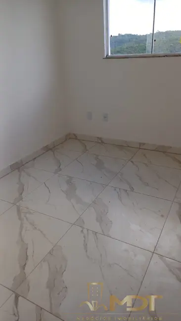 Foto 2 de Apartamento com 3 quartos à venda, 55m2 em Vespasiano - MG