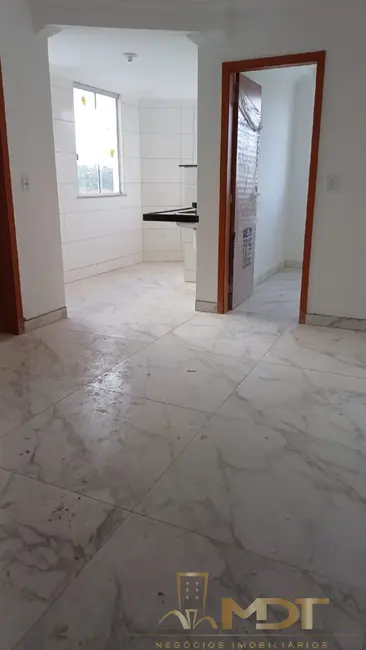 Foto 1 de Apartamento com 3 quartos à venda, 55m2 em Vespasiano - MG