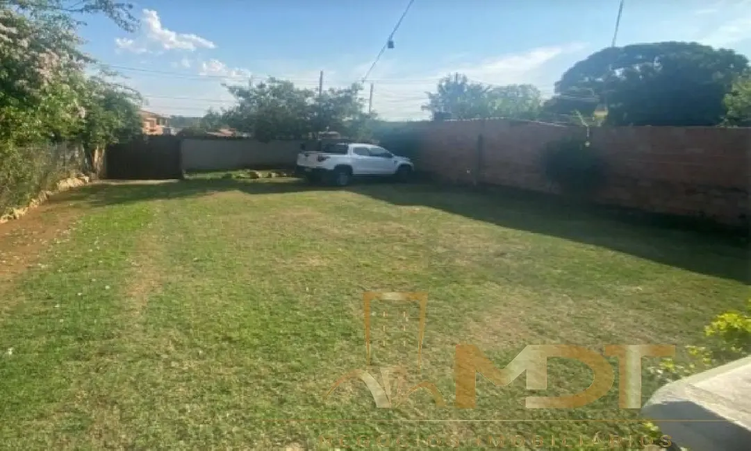Foto 2 de Casa com 5 quartos à venda, 190m2 em Confins - MG