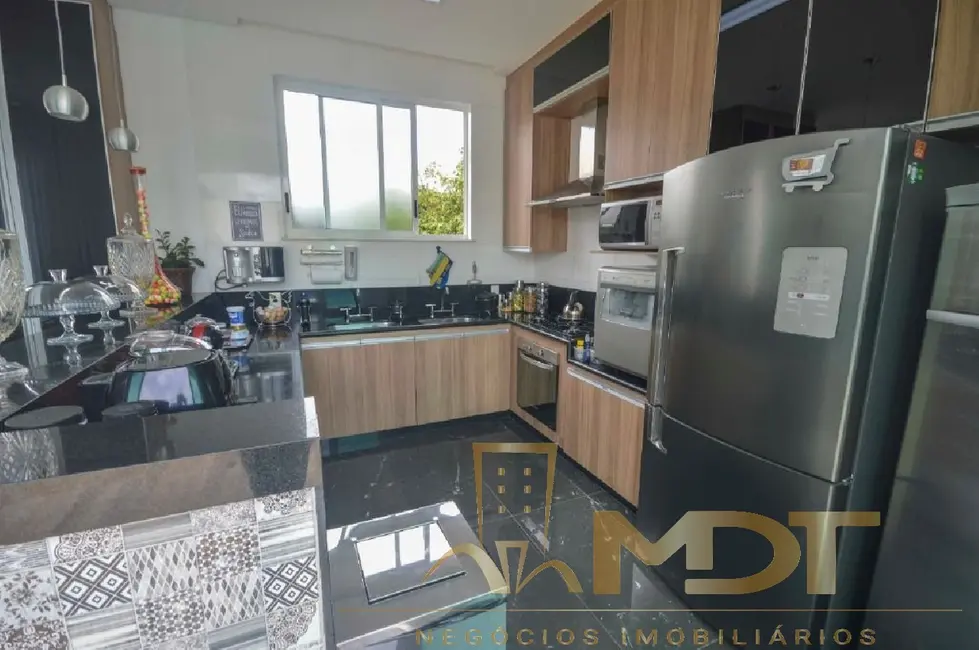 Casa de Condomínio com 4 quartos à venda, 375m2 em Vespasiano - MG - imagem 6 Foto 6 de Casa de Condomínio com 4 quartos à venda, 375m2 em Vespasiano - MG