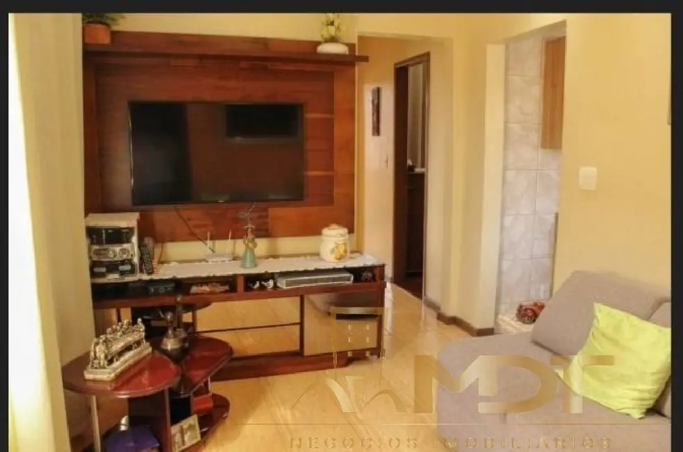 Foto 1 de Casa com 3 quartos à venda, 140m2 em Mantiqueira, Belo Horizonte - MG