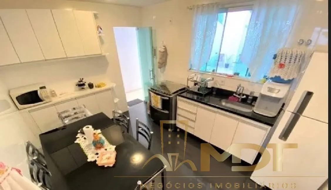 Casa com 3 quartos à venda, 180m2 em Jardim Atlântico, Belo Horizonte - MG - imagem 8 Foto 8 de Casa com 3 quartos à venda, 180m2 em Jardim Atlântico, Belo Horizonte - MG