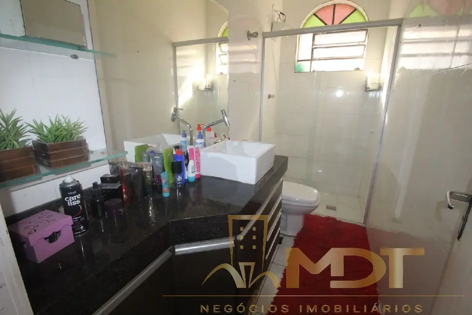 Casa com 3 quartos à venda, 91m2 em Santa Branca, Belo Horizonte - MG - imagem 4 Foto 4 de Casa com 3 quartos à venda, 91m2 em Santa Branca, Belo Horizonte - MG