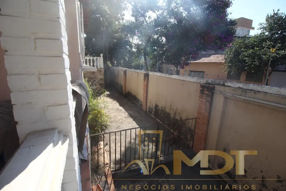 Casa com 3 quartos à venda, 140m2 em São João Batista (Venda Nova), Belo Horizonte - MG - imagem 2 Foto 2 de Casa com 3 quartos à venda, 140m2 em São João Batista (Venda Nova), Belo Horizonte - MG