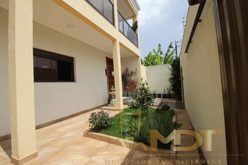 Casa com 5 quartos à venda, 220m2 em Copacabana, Belo Horizonte - MG - imagem 5 Foto 5 de Casa com 5 quartos à venda, 220m2 em Copacabana, Belo Horizonte - MG