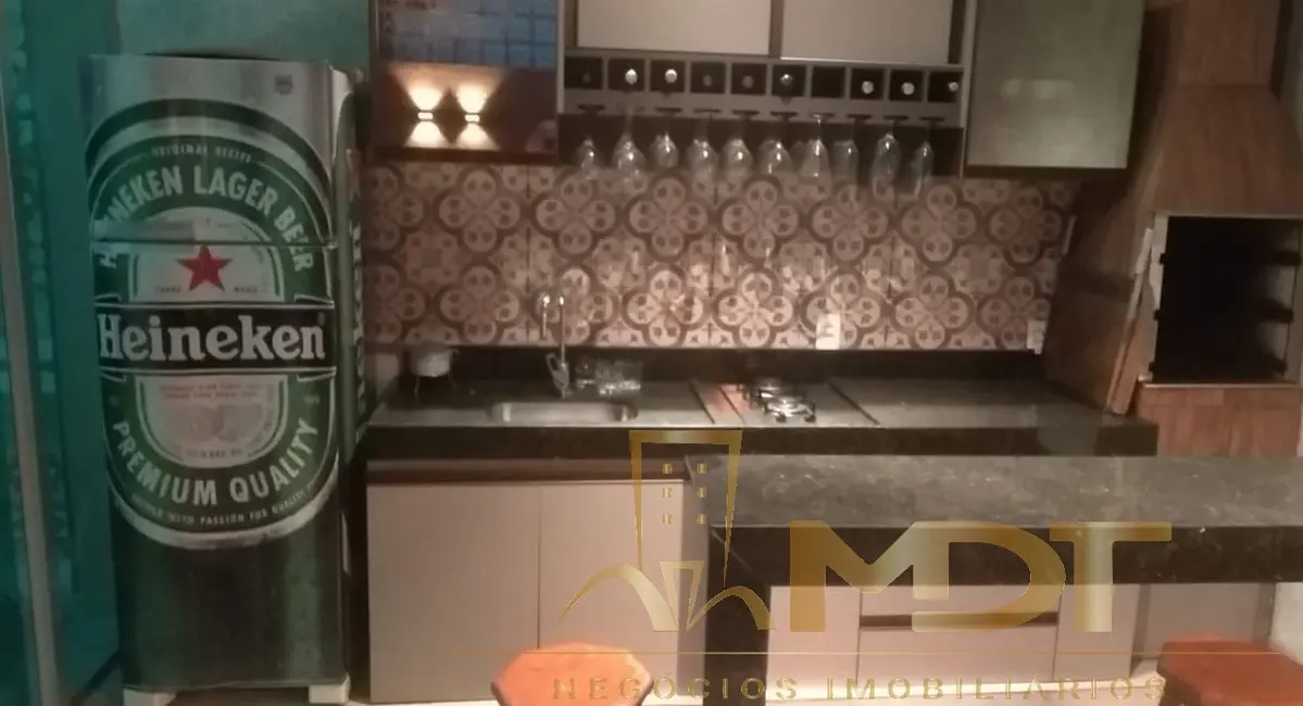 Foto 9 de Casa com 3 quartos à venda, 180m2 em Floramar, Belo Horizonte - MG