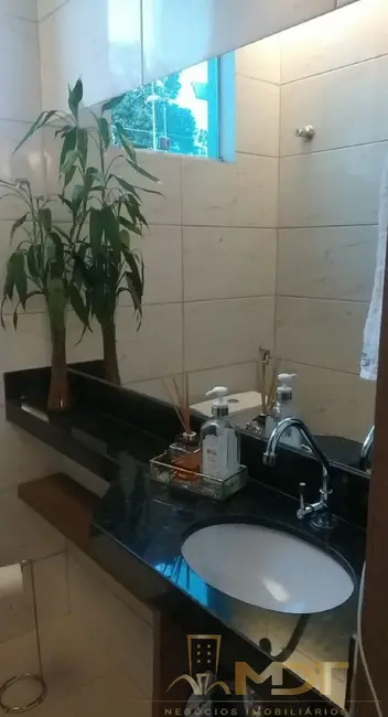 Foto 8 de Casa com 3 quartos à venda, 180m2 em Floramar, Belo Horizonte - MG