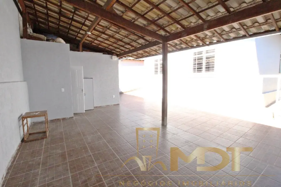 Casa com 4 quartos à venda, 141m2 em Itapoã, Belo Horizonte - MG - imagem 8 Foto 8 de Casa com 4 quartos à venda, 141m2 em Itapoã, Belo Horizonte - MG