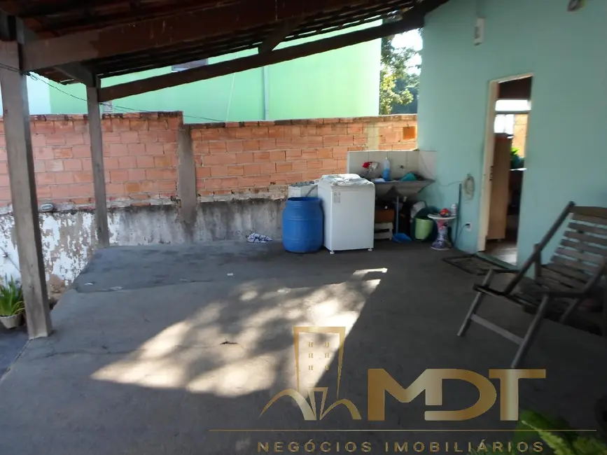 Casa com 3 quartos à venda, 200m2 em Trevo, Belo Horizonte - MG - imagem 8 Foto 8 de Casa com 3 quartos à venda, 200m2 em Trevo, Belo Horizonte - MG